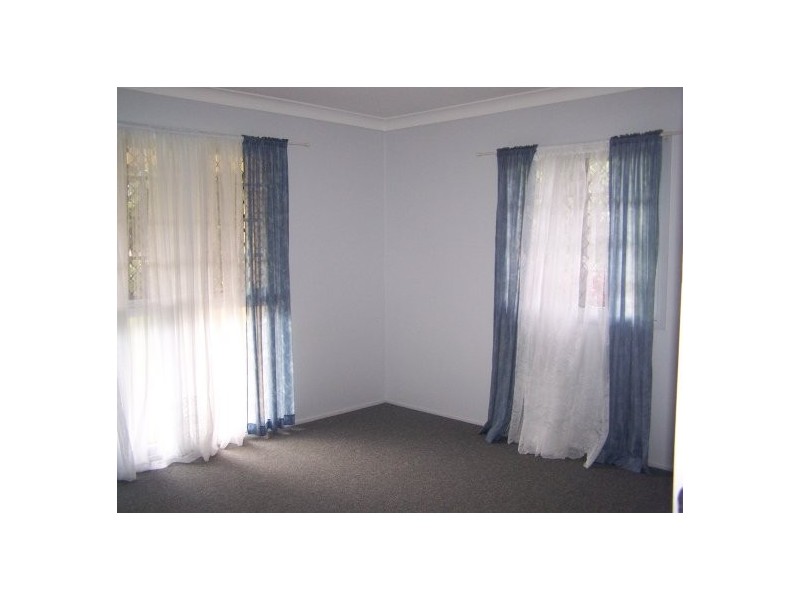 12 Chrisney Street, Cooee Bay QLD 4703