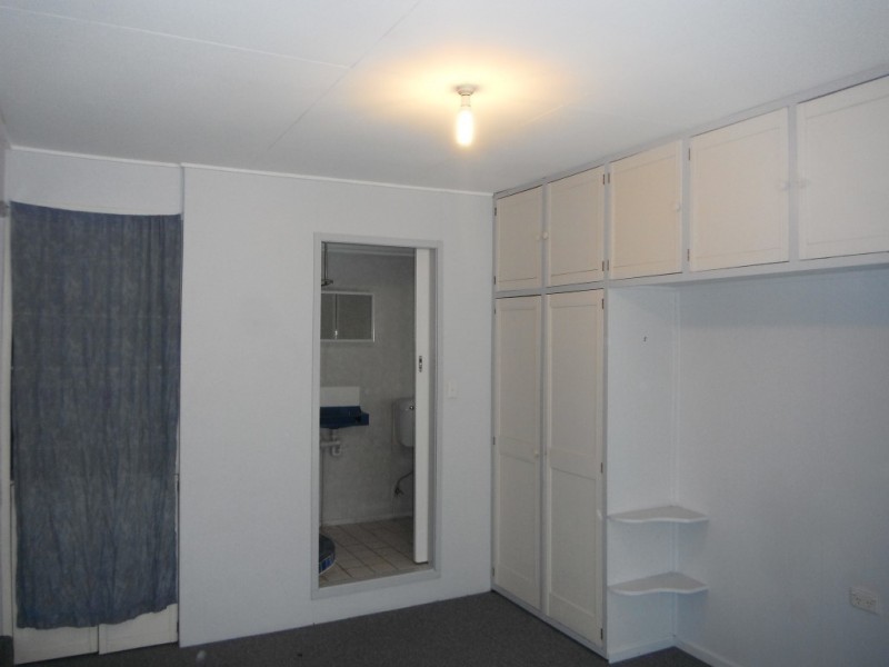 12 Chrisney Street, Cooee Bay QLD 4703