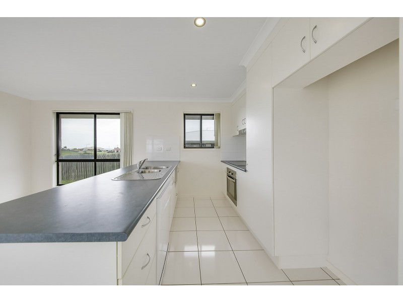 18 Falcon Crest, Zilzie QLD 4710