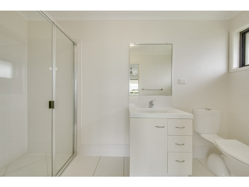 18 Falcon Crest, Zilzie QLD 4710