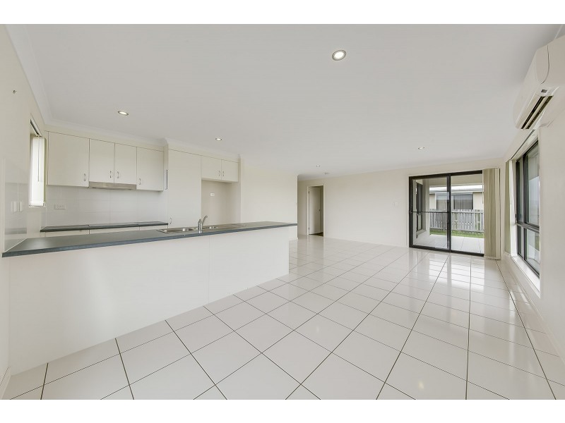 18 Falcon Crest, Zilzie QLD 4710