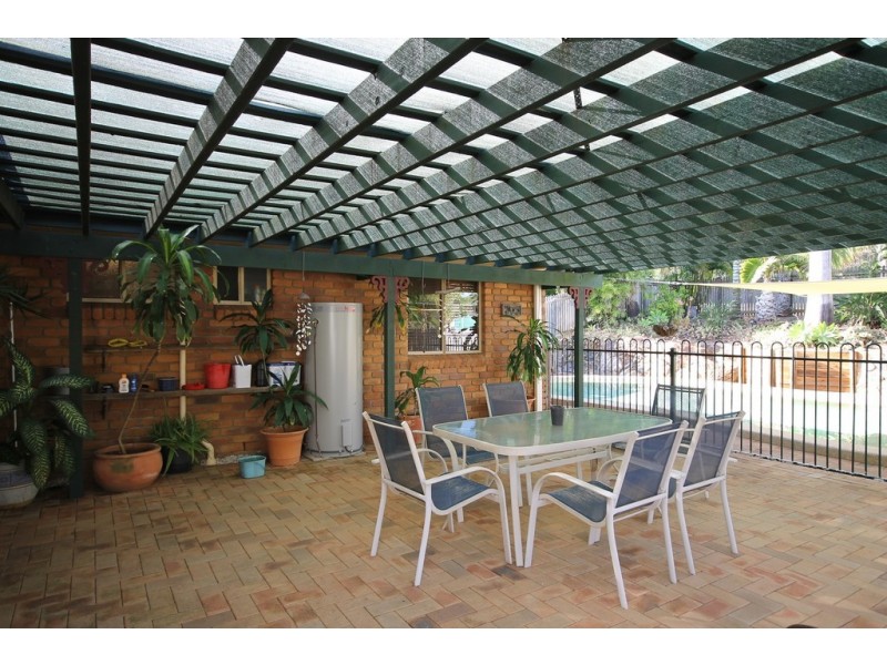 2 Bobs Close, Hidden Valley QLD 4703