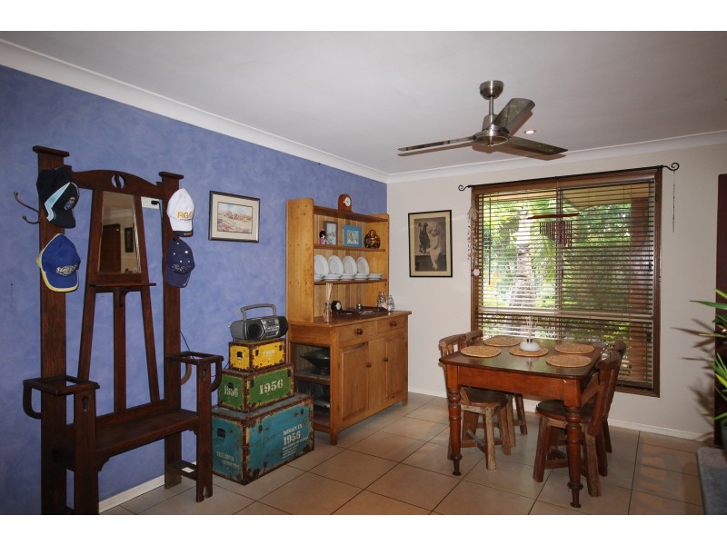 2 Bobs Close, Hidden Valley QLD 4703