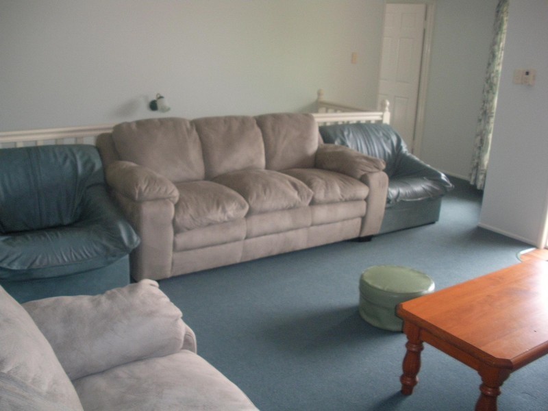 Unit 3/10 Toos Close, Cooee Bay QLD 4703