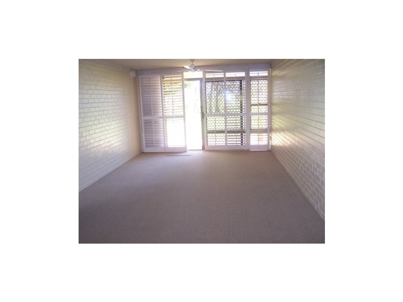 Unit 2 / 1 Corbett Street, Yeppoon QLD 4703