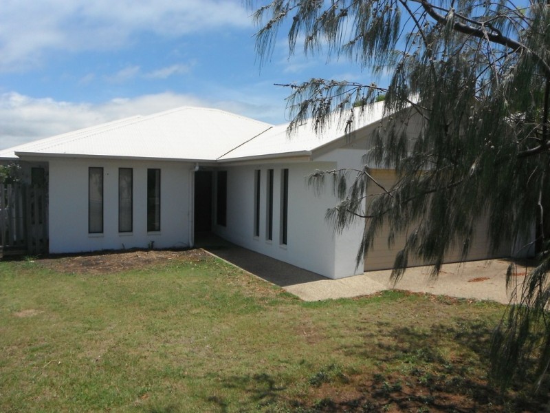 68 Cocoanut Point Drive, Zilzie QLD 4710