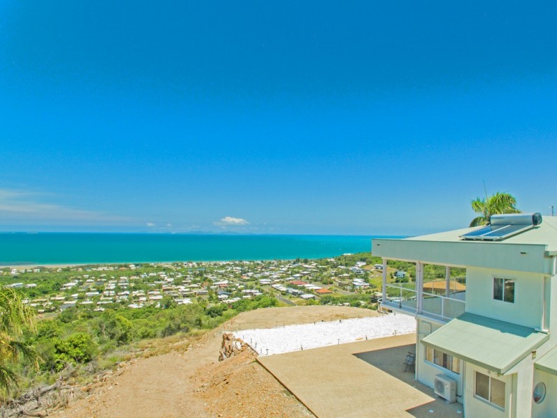 96 Crannys Road, Barlows Hill QLD 4703