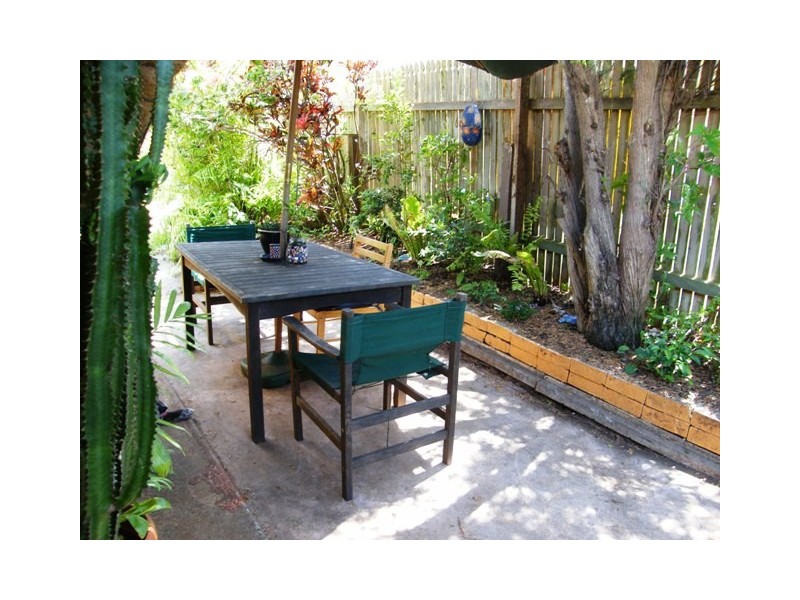 8 Mount Street, Yeppoon QLD 4703