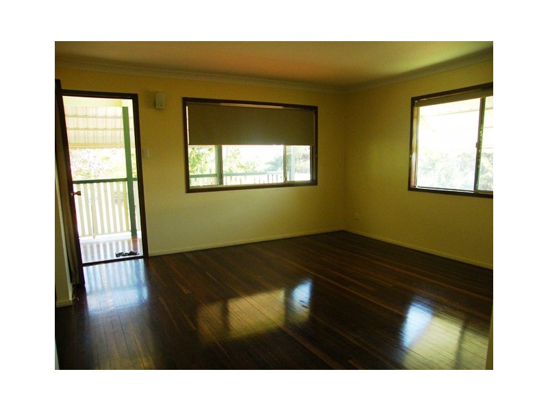 17 Dolphin Crescent, Taranganba QLD 4703