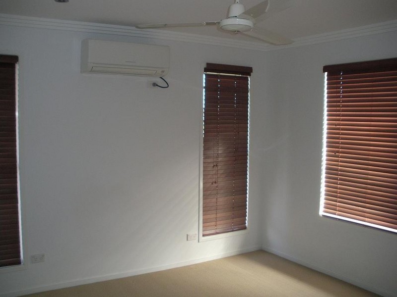 32 Connor Street, Zilzie QLD 4710