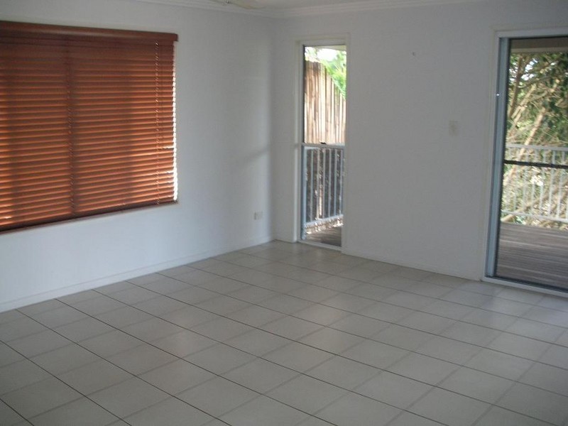 32 Connor Street, Zilzie QLD 4710