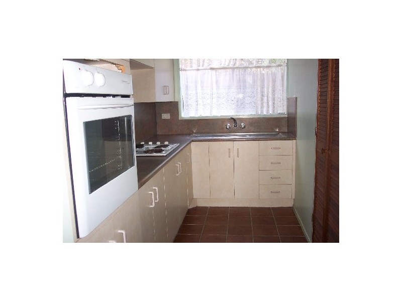 Unit 3/8 Keppel Street, Yeppoon QLD 4703