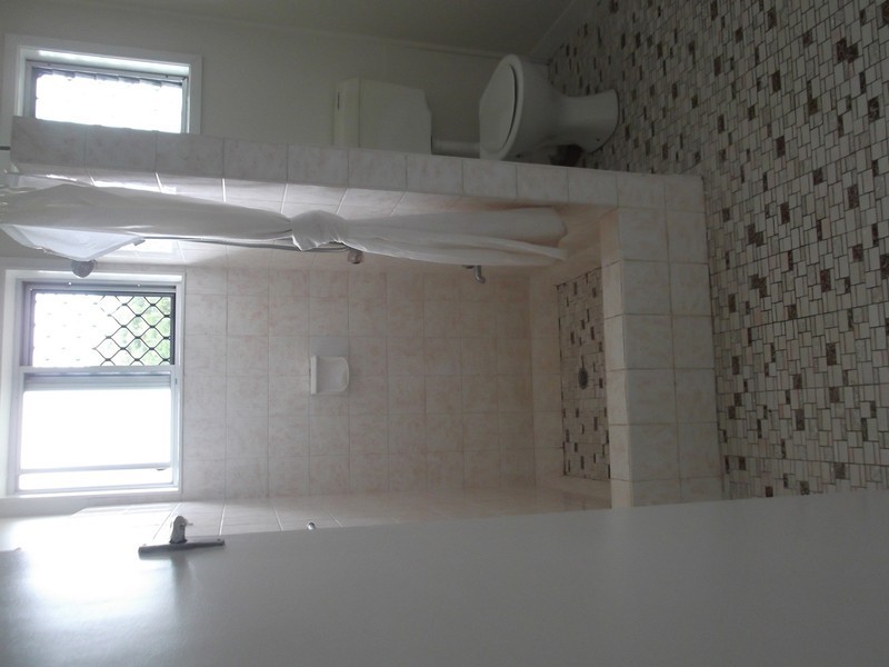 17 Wall Street, Cooee Bay QLD 4703