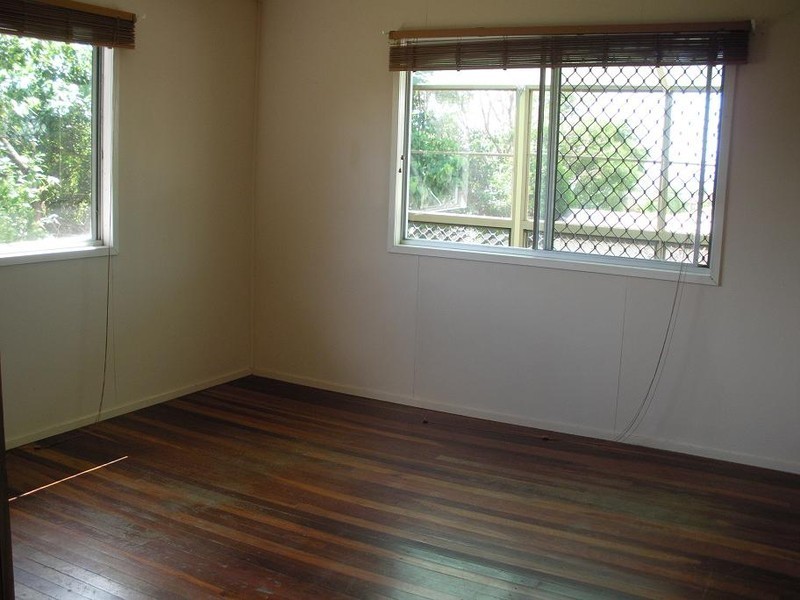 11 Jarman Street, Barlows Hill QLD 4703