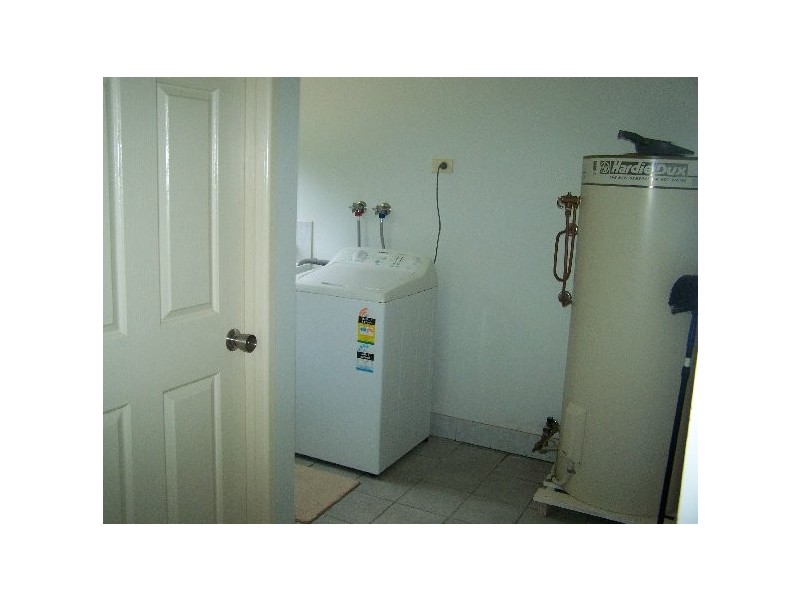 Unit 3/10 Toos Close, Yeppoon QLD 4703