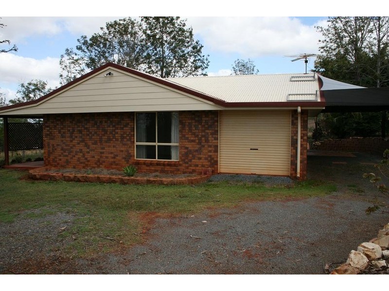 108 Stones Road, Woodbury QLD 4703