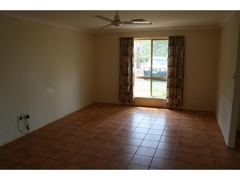 108 Stones Road, Woodbury QLD 4703