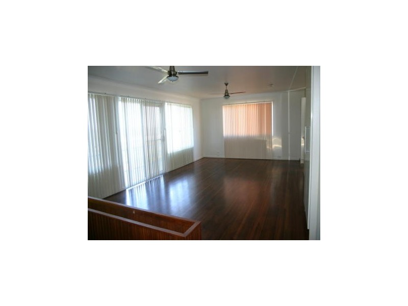 10  Strow Street, Barlows Hill QLD 4703