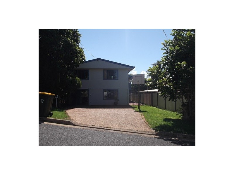 18 Dolphin Crescent, Taranganba QLD 4703