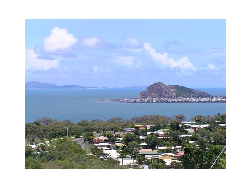 32 Oleander Avenue, Taranganba QLD 4703