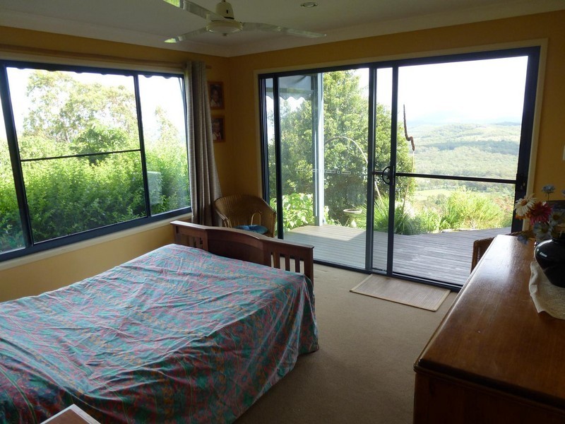 Woodbury QLD 4703