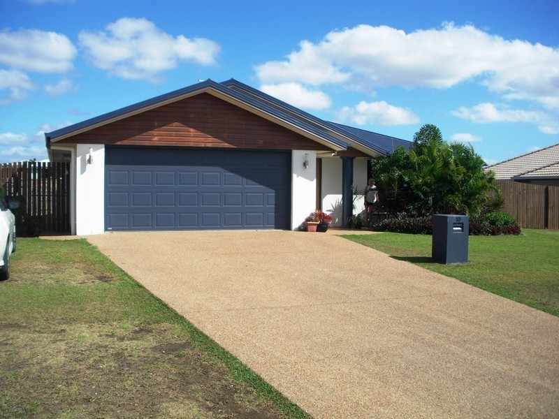10 Eagle Heights, Zilzie QLD 4710