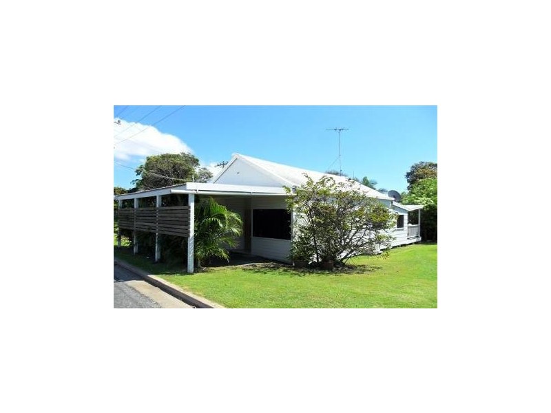 19 Roden Street, Keppel Sands QLD 4702