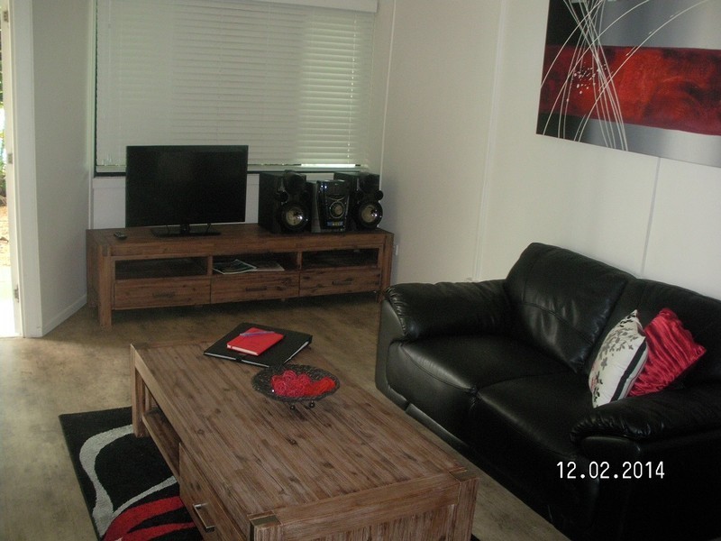 19 Roden Street, Keppel Sands QLD 4702