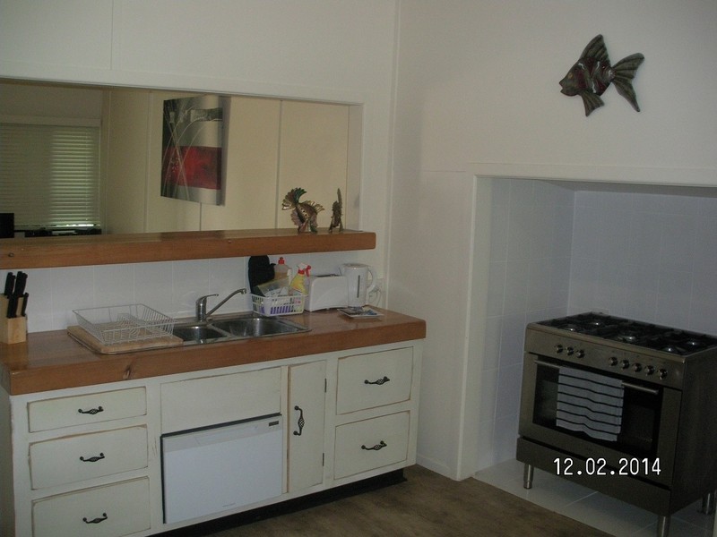 19 Roden Street, Keppel Sands QLD 4702