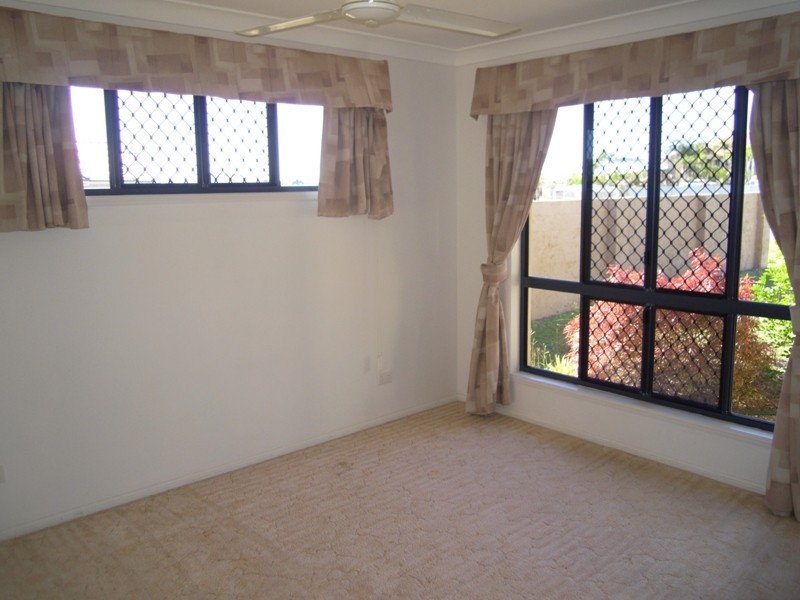 64 Monaco Drive, Zilzie QLD 4710