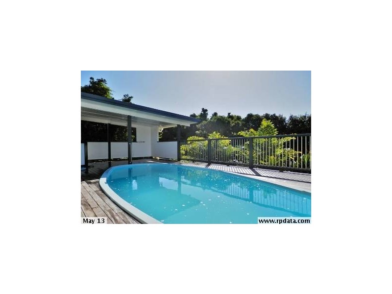 11 Barnes Street, Barlows Hill QLD 4703