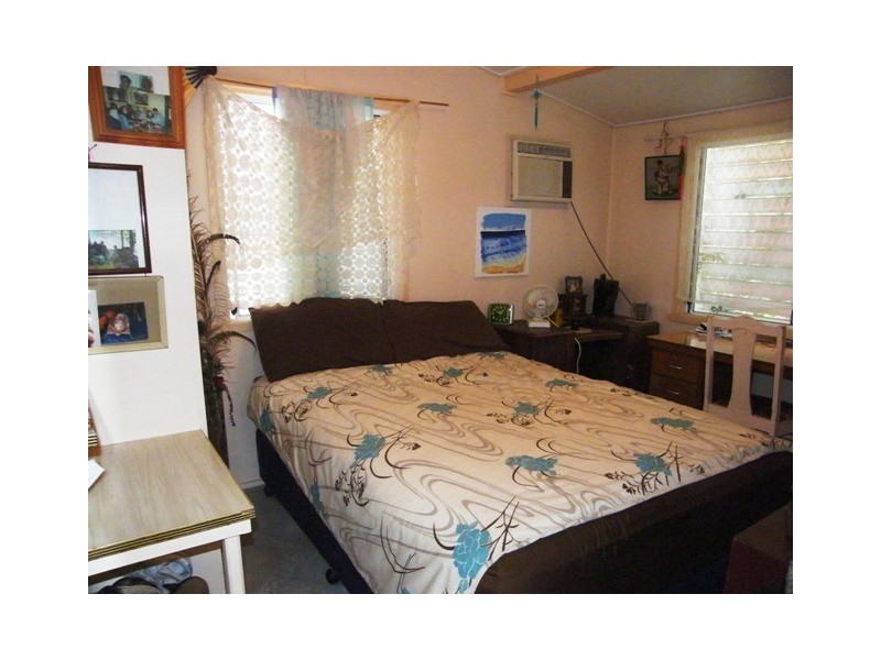 37 Pandanus St, Cooee Bay QLD 4703