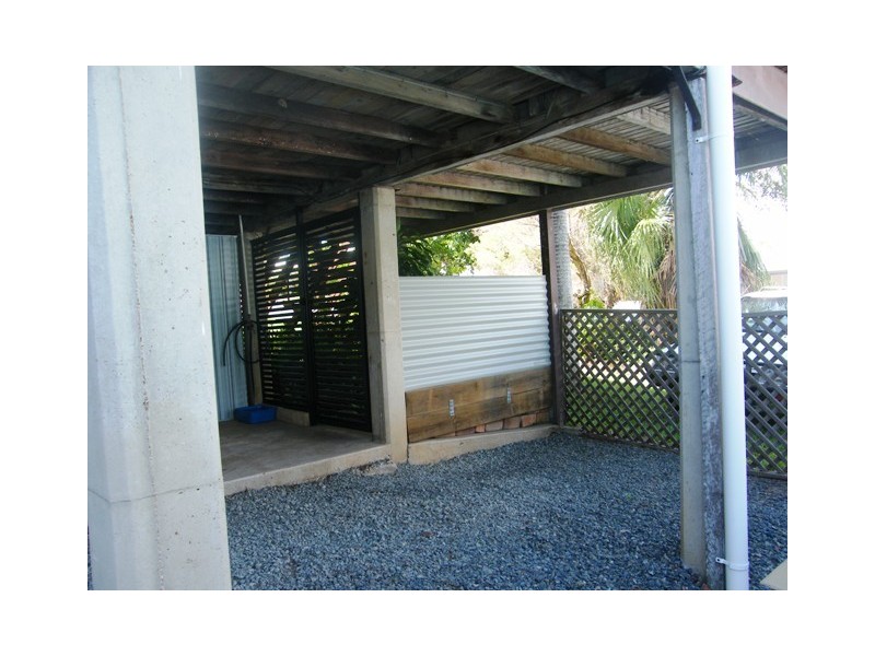 37 Pandanus St, Cooee Bay QLD 4703