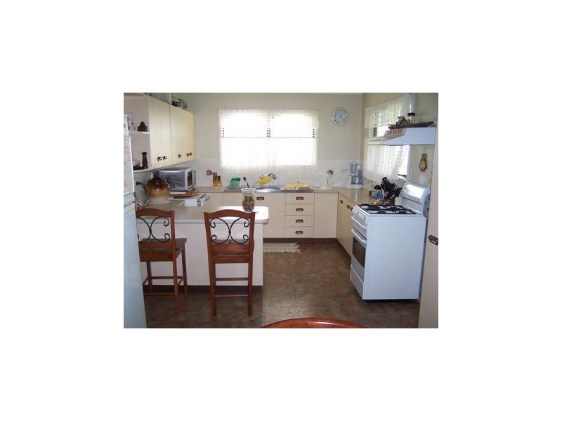 27 School, Yeppoon QLD 4703