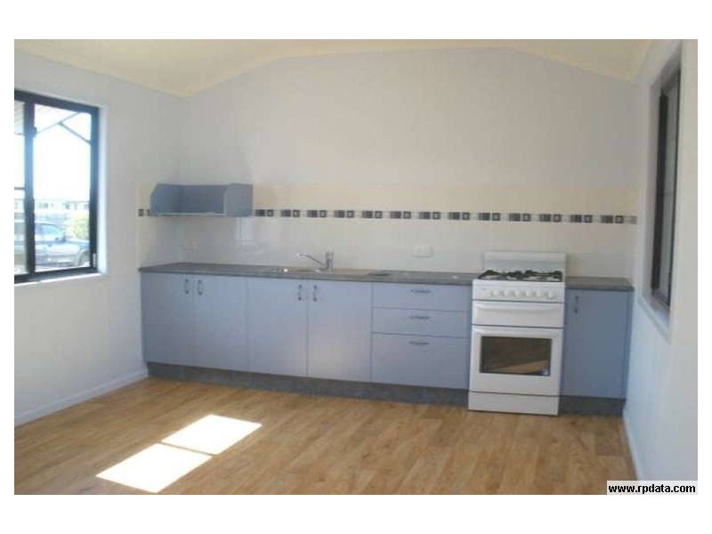 8 Pandanus Street, Blackwater QLD 4717