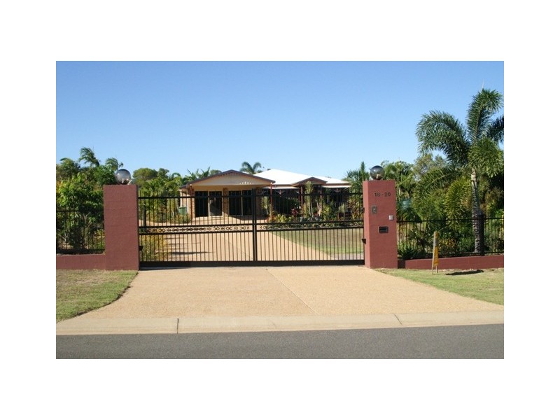18-20 Tulloch Ave, Yeppoon QLD 4703