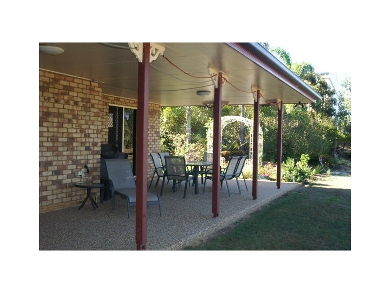 18-20 Tulloch Ave, Yeppoon QLD 4703