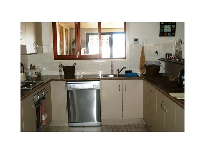 6 Priors Pocket Rd, Yeppoon QLD 4703