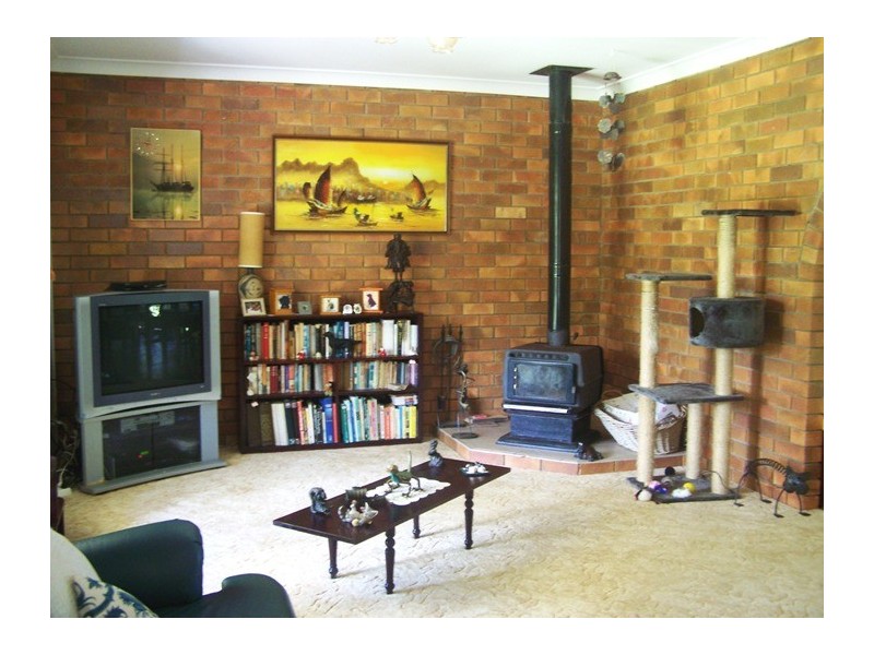 233 Stones Rd, Woodbury QLD 4703