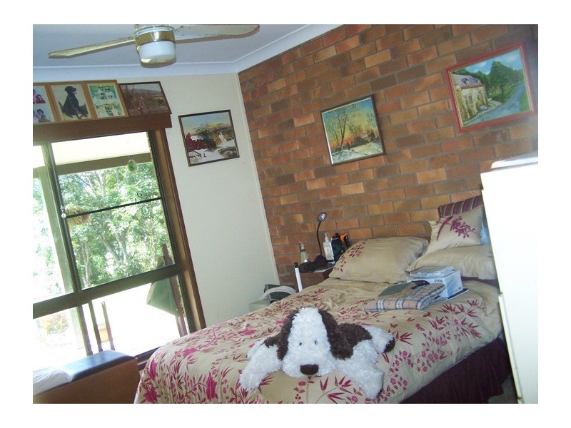 233 Stones Rd, Woodbury QLD 4703