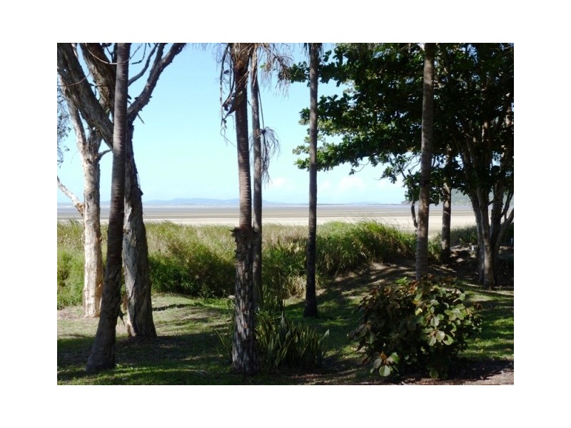 26 Coolwaters Esp, Kinka Beach QLD 4703
