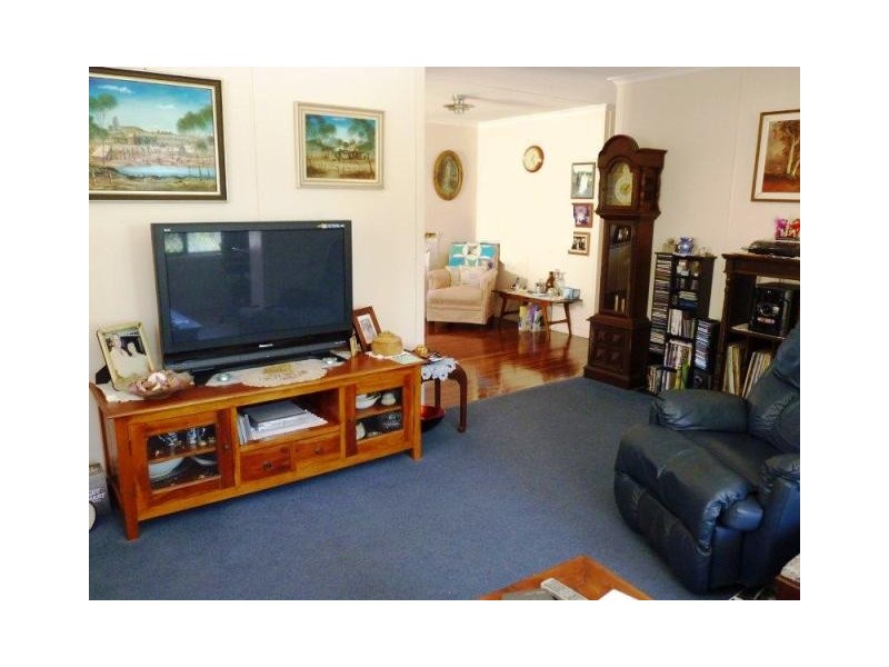 26 Coolwaters Esp, Kinka Beach QLD 4703