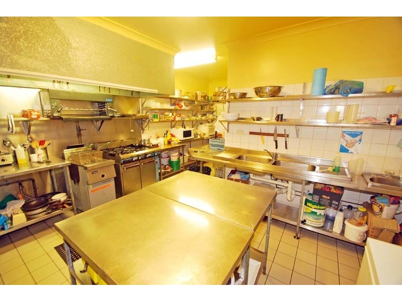 2 James st, Yeppoon QLD 4703