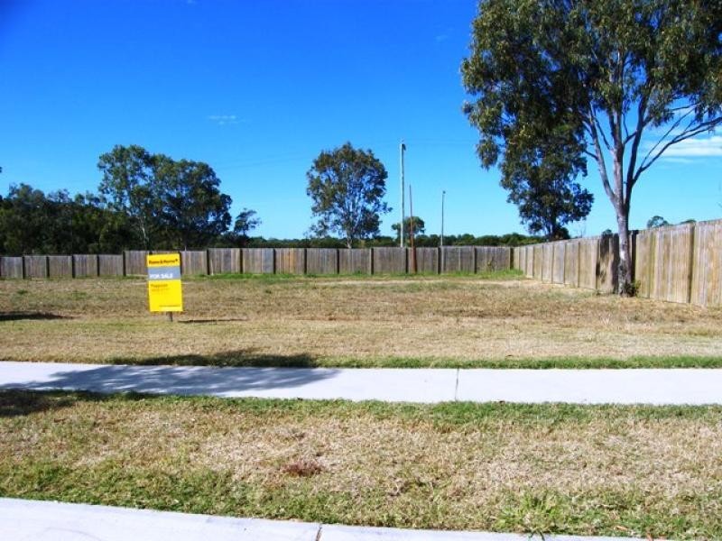 43 Lakeside Drive, Yeppoon QLD 4703