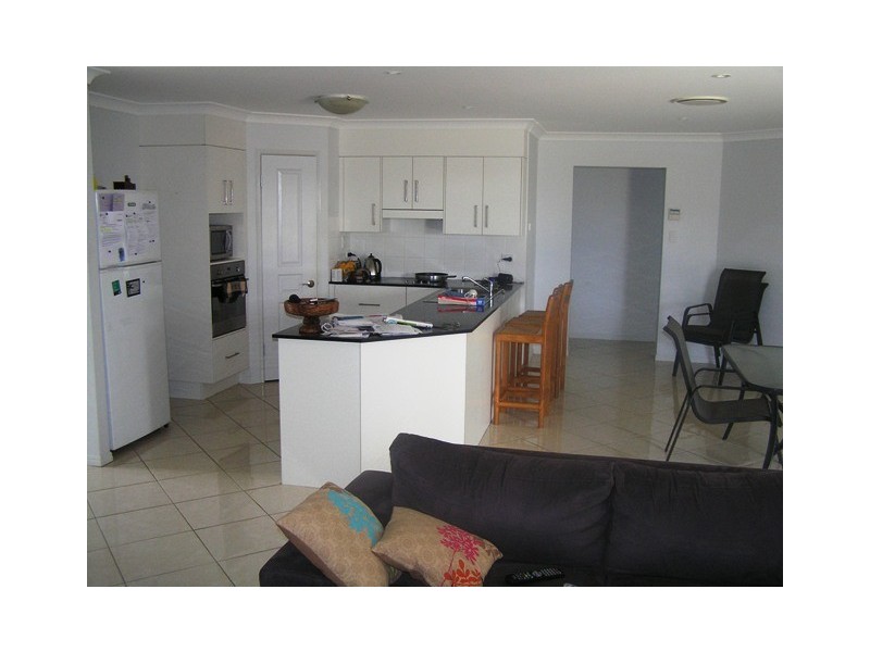 18 Lakeview Circuit, Yeppoon QLD 4703