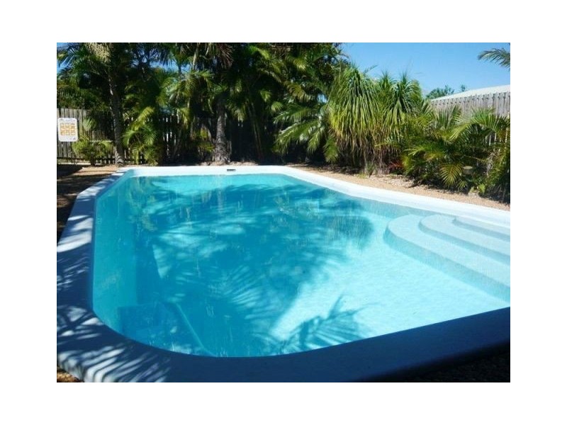 11 Brown St, Emu Park QLD 4710