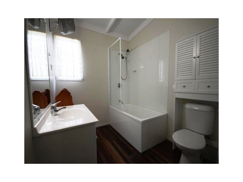 57 Fountain St, Emu Park QLD 4710