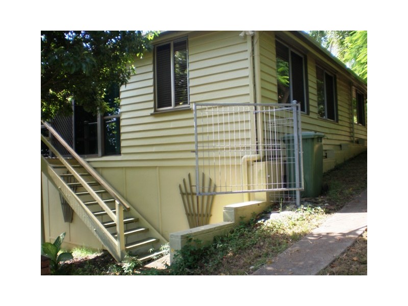 11 Beak Street, Yeppoon QLD 4703