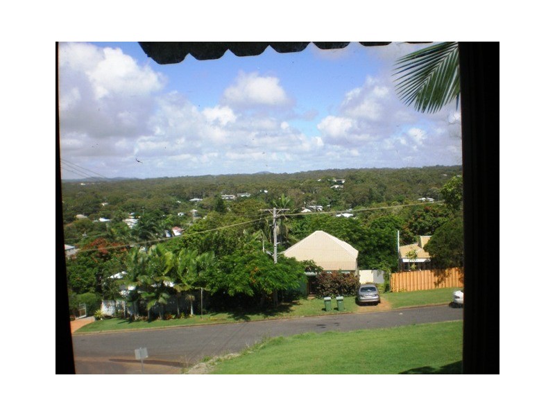 11 Beak Street, Yeppoon QLD 4703