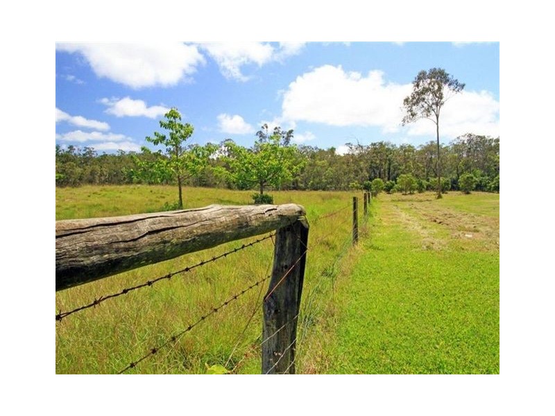 657 Woodbury Road, Woodbury QLD 4703
